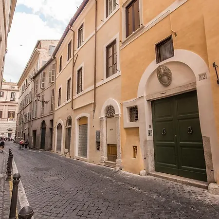 Appartamenti - Via Del Monte Della Farina-3